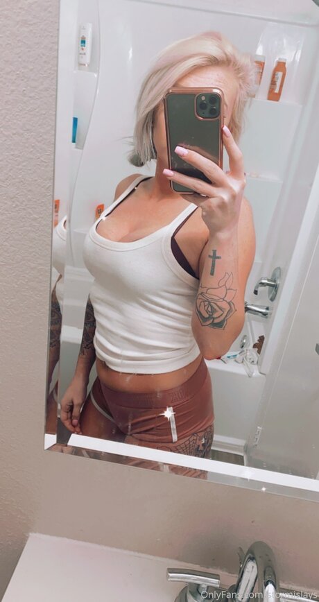 Stormislays porn star photos