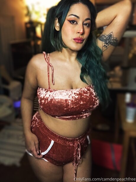 Camdenpeachfree top actress pic