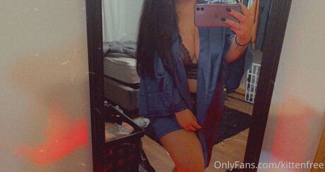 Luvrlys nudes actress image