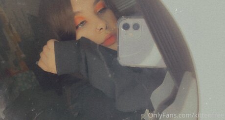 Luvrlys hot actress photo