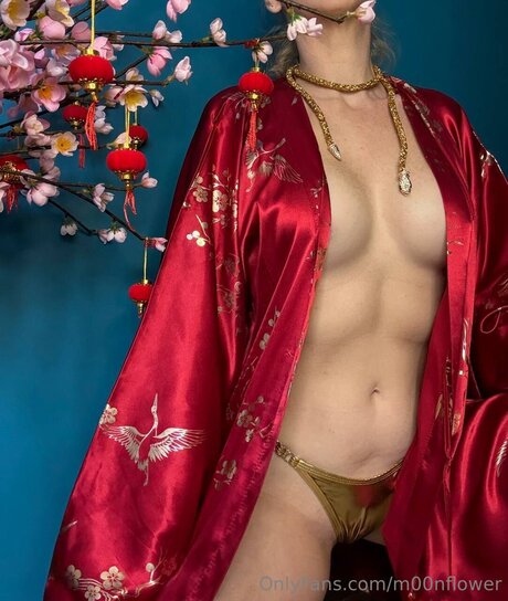 M00nflower art pornstar gallery