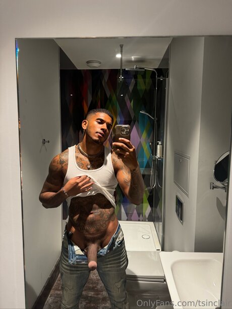 Tsinclair top actress photo