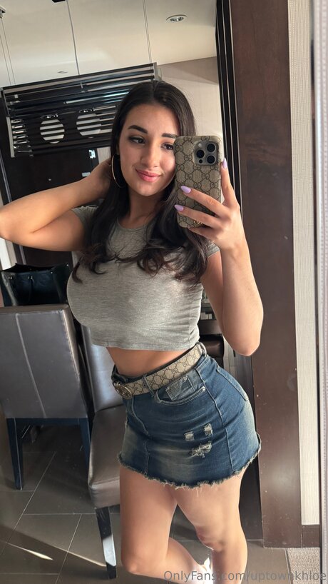 Uptownkhloe hot model image