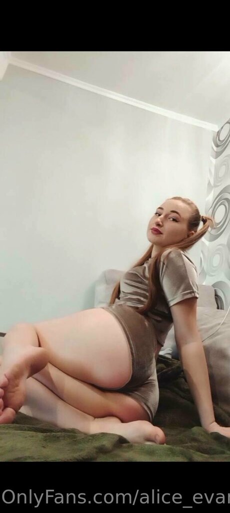 Alice Evanss hd star image