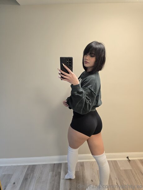 Lilnyachty sex model image