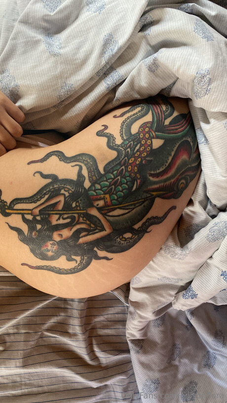 Poisonfloraa star xxx archive