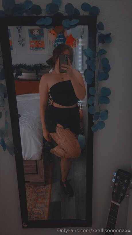 Xxallisoooonaxx pornstar xxx gallery