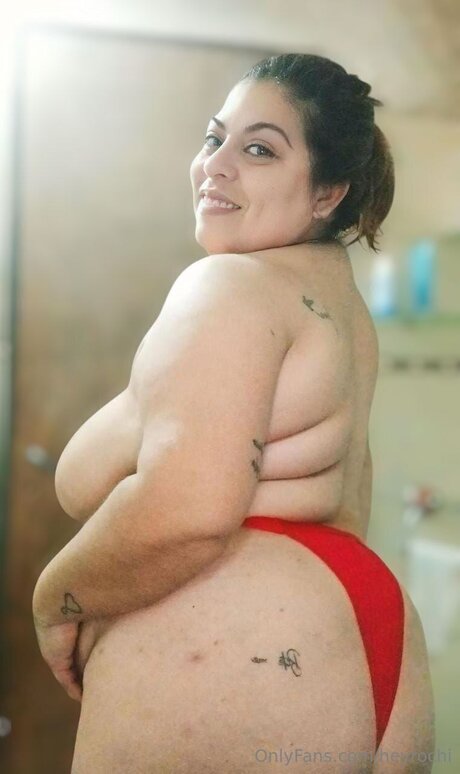 Heyrochi pornographic star pics