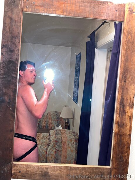 U337568791 xxx actress photo