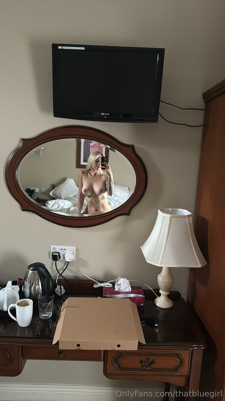 Thatbluegirl xxx star photos