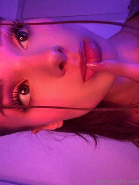 Gajabertolin hot model pics