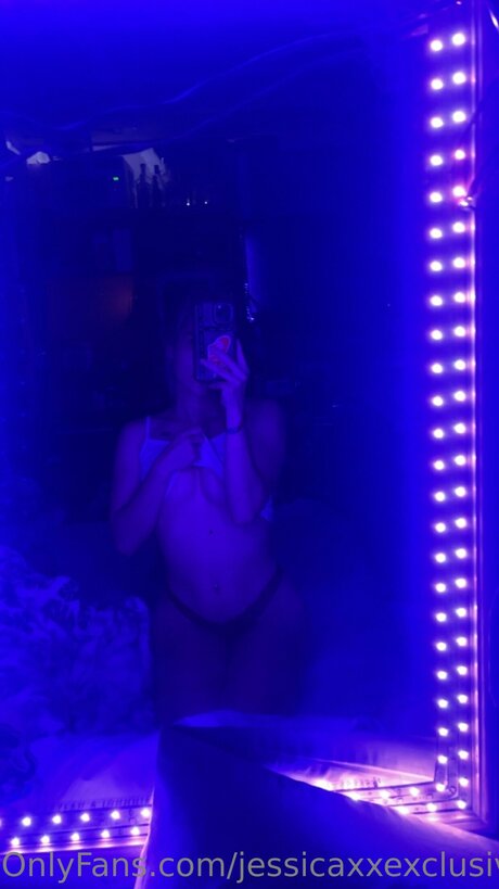 Jessicaxxexclusive710 erotic pornstar archive