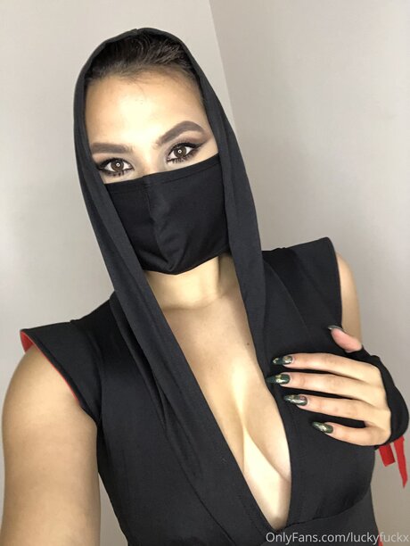 U24775070 top model pictures