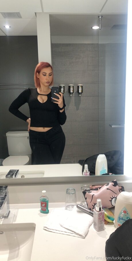 U24775070 sexy model archive