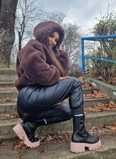 asian tranny onlyfans exclusive image