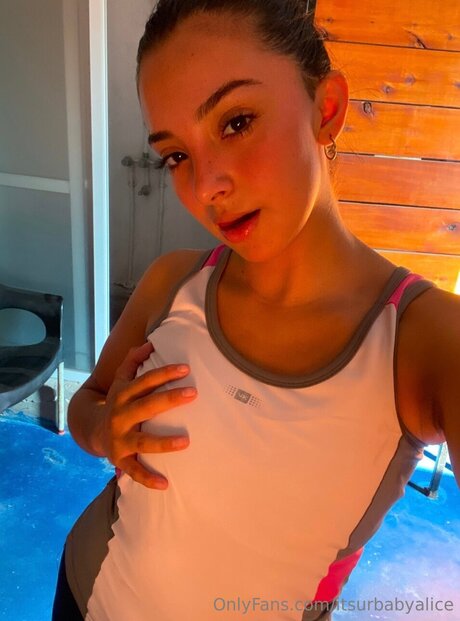 Itsurbabyalice exclusive pornstar pictures