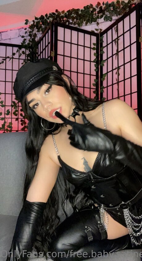 Free Baby Satine top star galleries