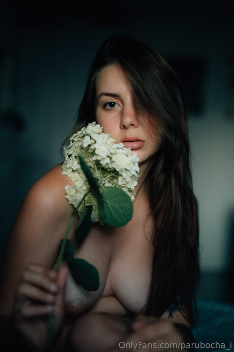 Parubocha I nudes star images