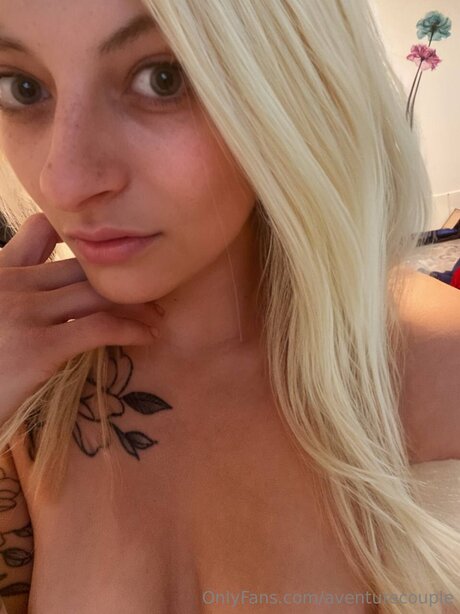 Aventurecouple pornstar nudes img