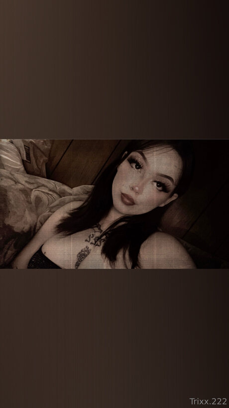 Trixxieee 222 star naked archive