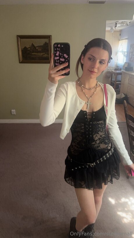 Ho11ywoodgirl nice model img