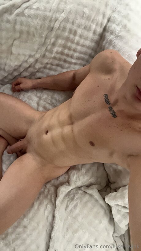 Lukertwink hd pornstar pics
