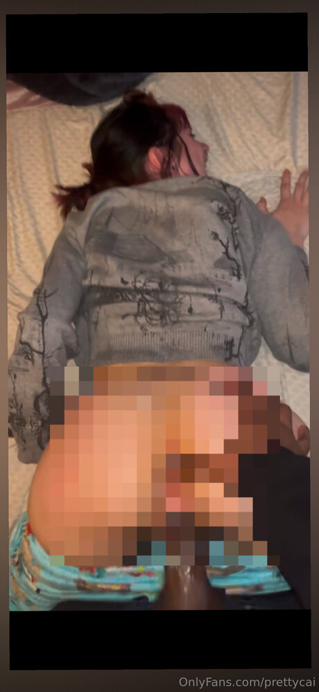 Prettycai erotic actress picture