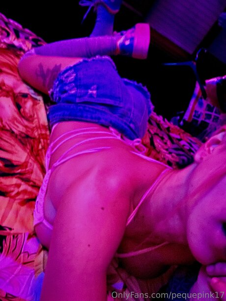 Pequepink17 pornstar exclusive pic