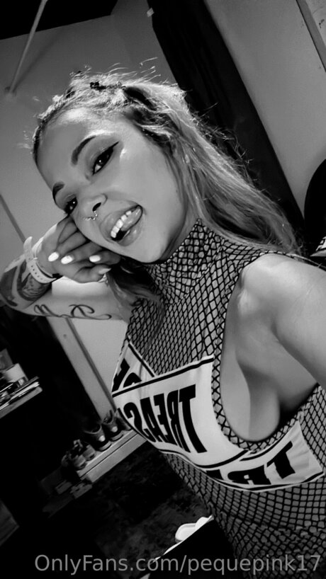 Pequepink17 Profile pic