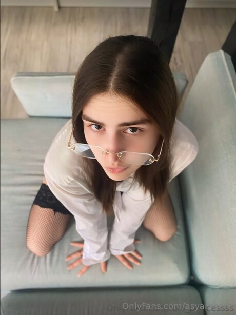 Asyamoore pornstar sexy image