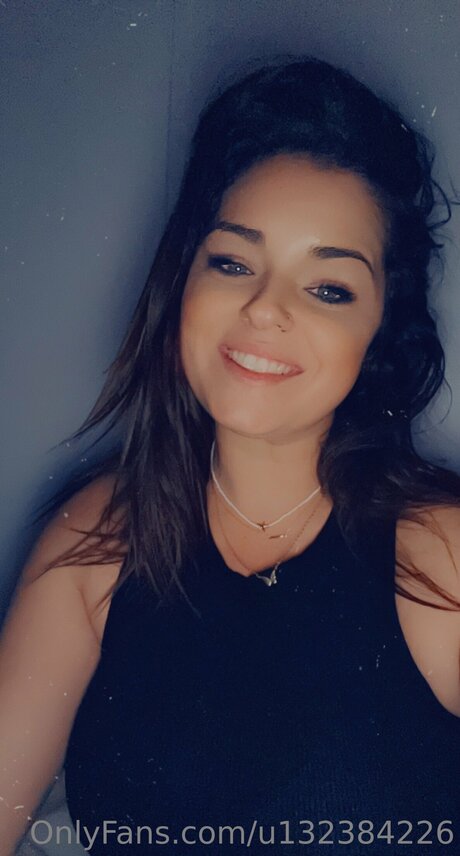 U132384226 sexy model images