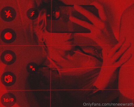 Reneewrath model free pictures