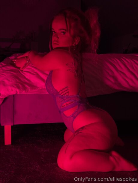 Elliespokes model nudes archive