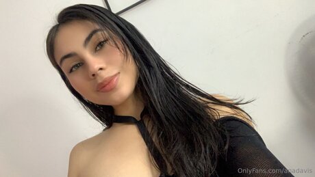 Anadavis model hd pictures