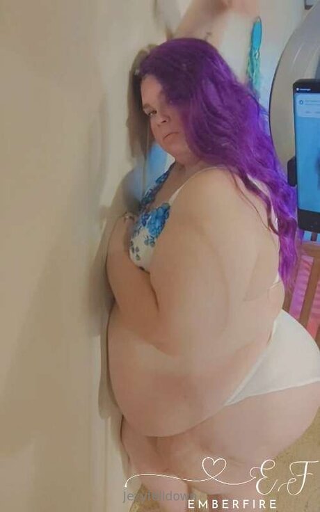 Jezyfelldown pornstar beautiful pic