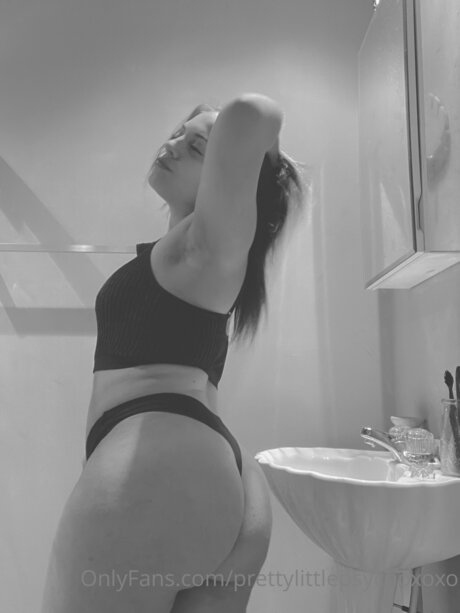 Prettylittlepsychoxoxo exclusive pornstar pic