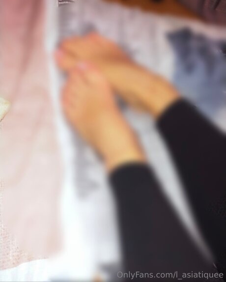 L Asiatiquee pornstar naked photos