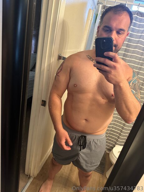 U357434783 star best photo