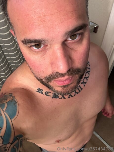 U357434783 model img