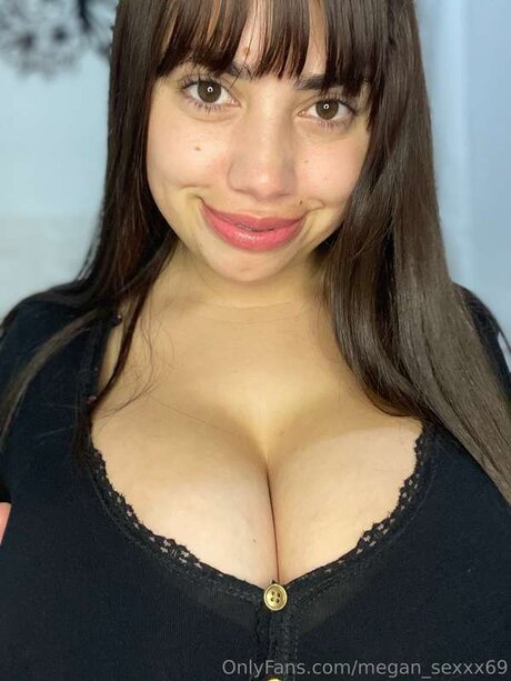 Megan Sexxx69 star pretty img