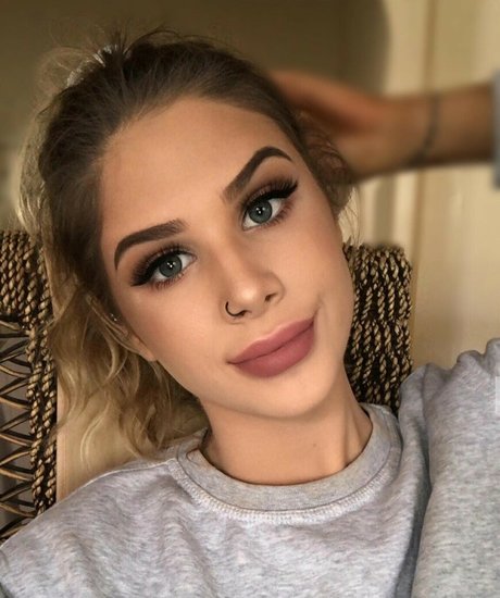 Jaide Samara Francis sex model pictures