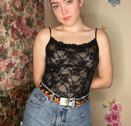 Tori Eaglestone model nude pics