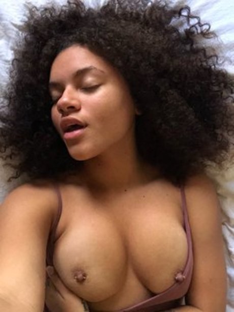 vieraralyn beautiful model pictures