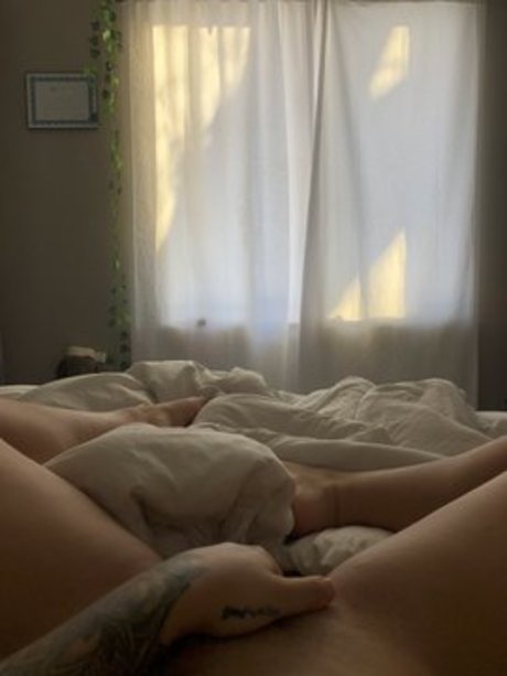 vieraralyn erotic star pic