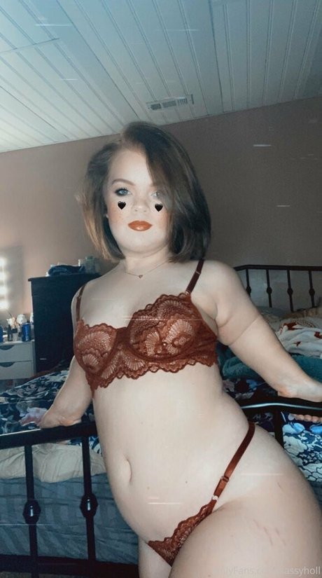 Sassyholl erotic star archive