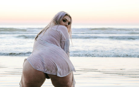 naked trans onlyfans hd gallery