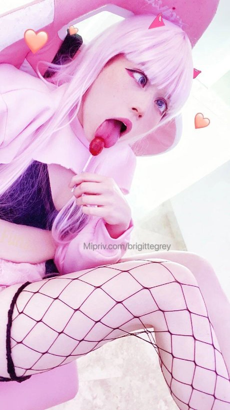 Brigitte Grey exclusive pornstar pictures