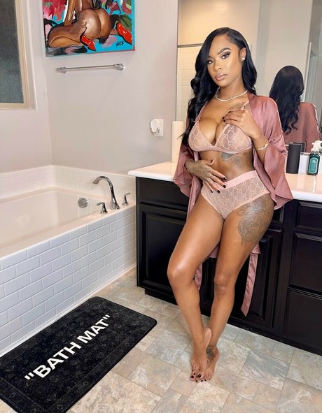 Shay brown pornstar adult picture