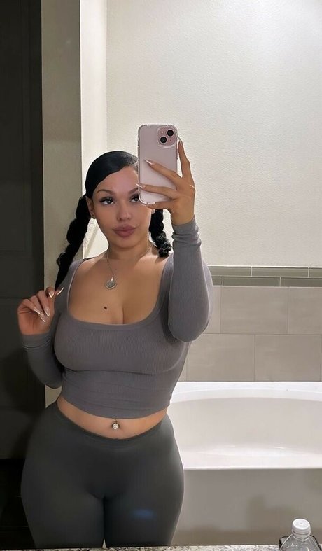 Damndashaa star sex image