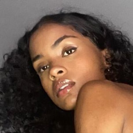 Softest lauwowlau model beautiful pictures